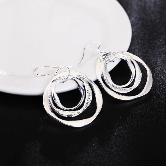 Gorgeous Sterling Silver 3 Geometric Circle Hanging Earrings with Frosted Finish - Picture 6 of 6